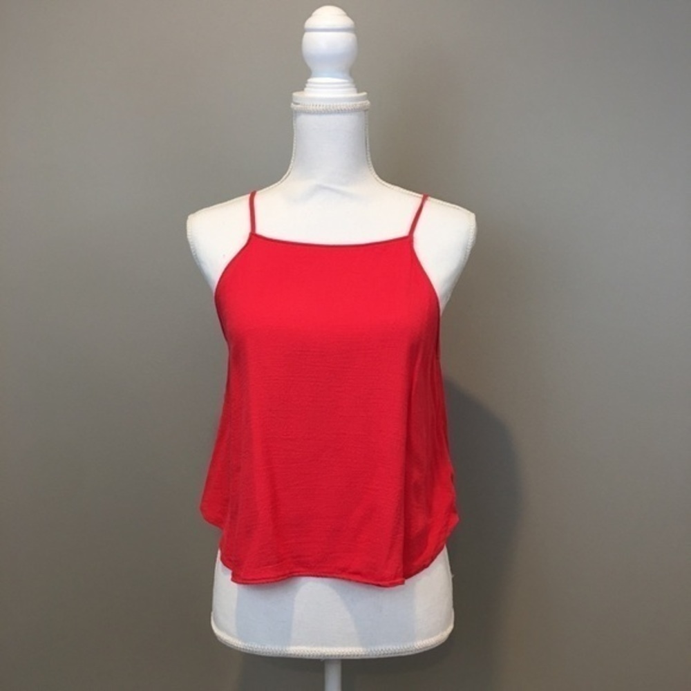 Lush swing top